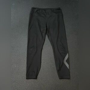 PONY Capri leggings Large‎